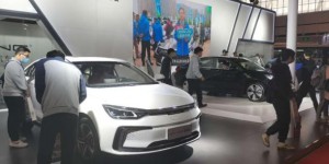 北汽新能源品牌總監(jiān)王劉芳：要做自信、純粹、溫度的品牌